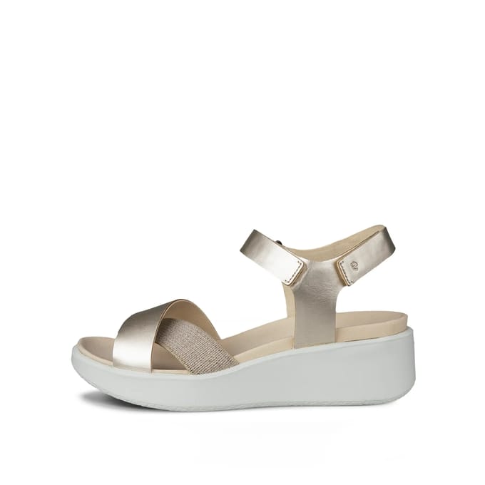 Vrouwen sandalen met kruislings banden Ecco Flowt
