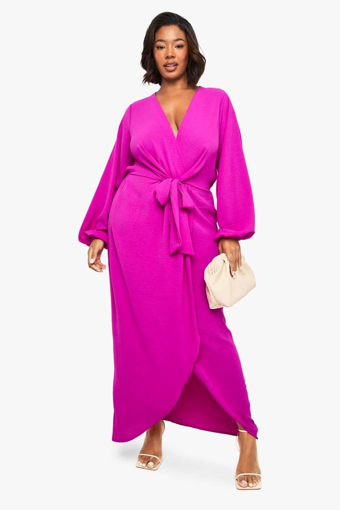 boohoo Dames Plus Textured Maxi-jurk met binddetail | Fuchsia | Maat: 56