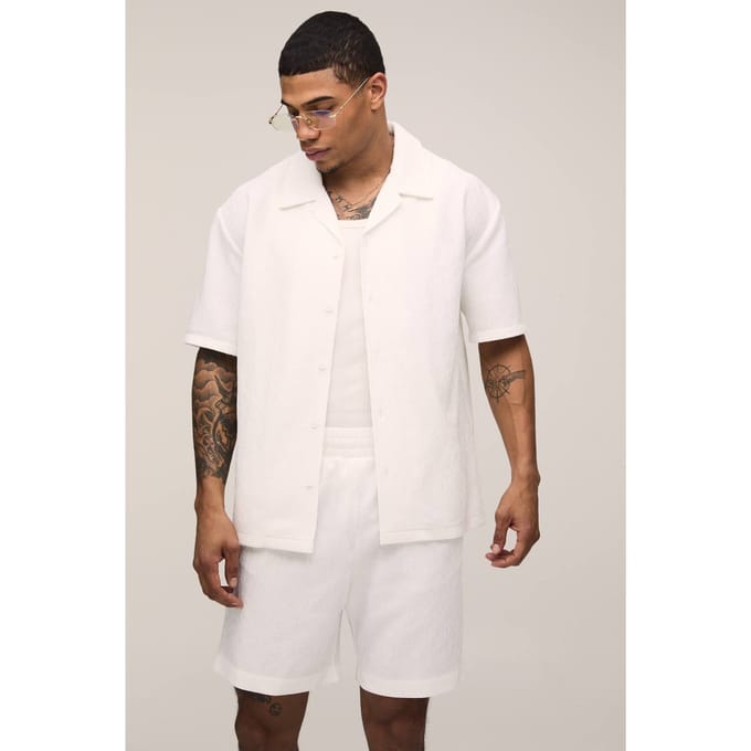 Oversized Shirt En Ontspannen Plissé Set Met Middellange Short | White | Size Medium