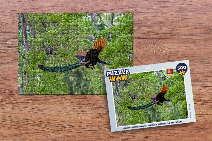 Puzzel Pauw - Vliegen - Bos - Blauw - Legpuzzel - Puzzel 500 stukjes