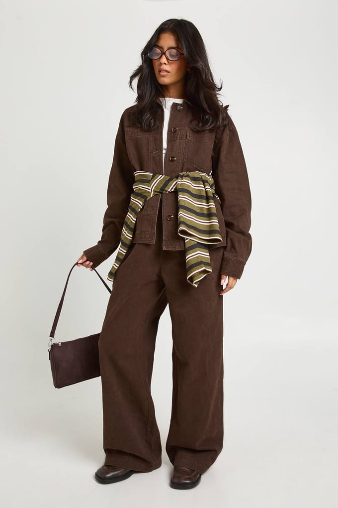 boohoo Dames Oversized Gewassen Elastische Wijde Pijpen Broek | Chocoladebruin | Maat: 42