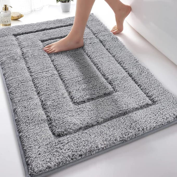 Antislip Wasbare Badmat - Zachte Waterabsorberende Microvezel voor Douche en Bad - Grijs 70 x 120 cm