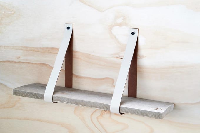 Leren Plankdragers Creme, Set van 2 stuks, 92 x 4 cm. incl bevestigingsmateriaal, exclusief plank