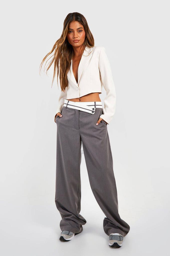 Dames Boohoo Basics Geweven Enkelknop Crop Blazer | Ecru | Maat: 38
