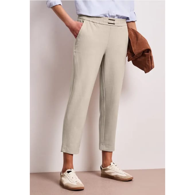 Mid Waist Slim Legs broek met gesp