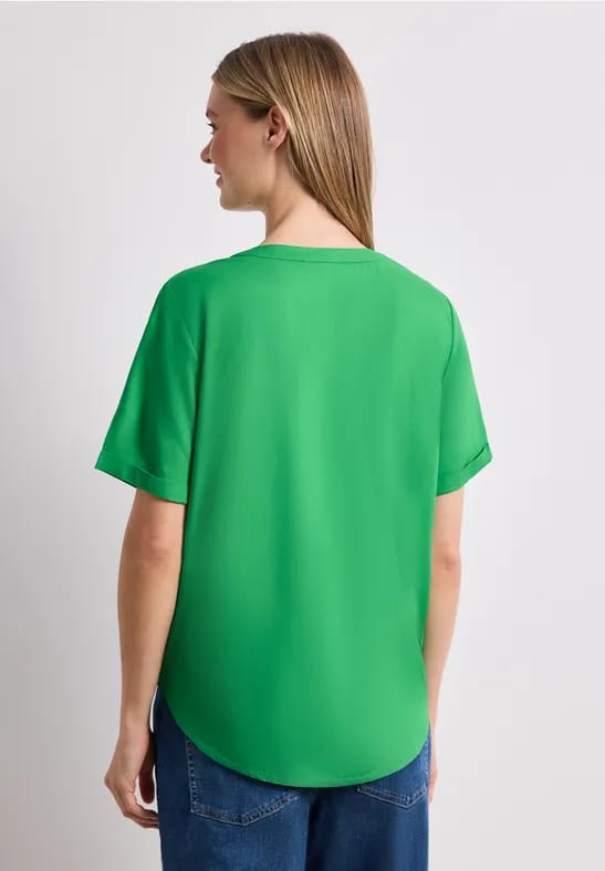 Blouse met gespleten hals en omslag