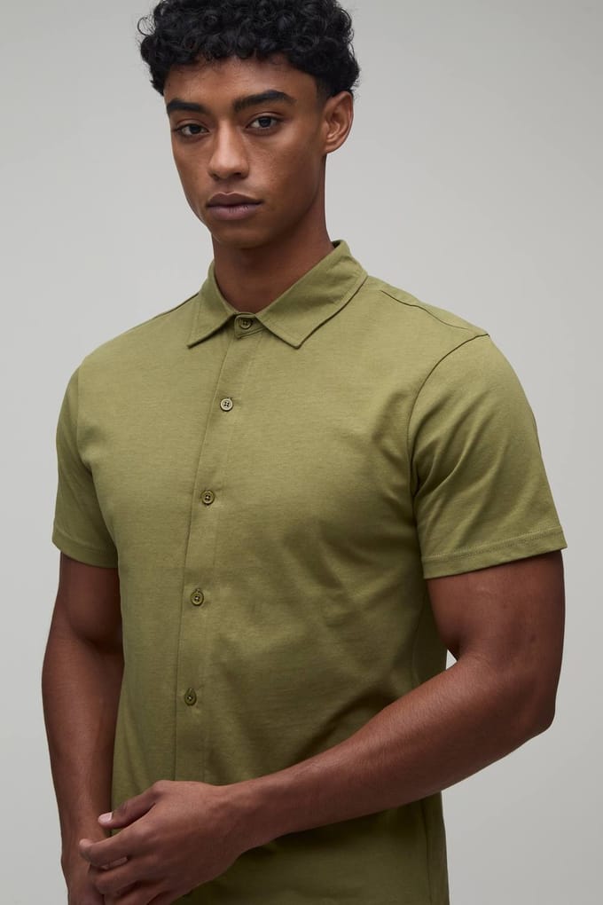 Slim Fit Jersey Overhemd Met Korte Mouwen En Reverskraag | Khaki | Size Medium