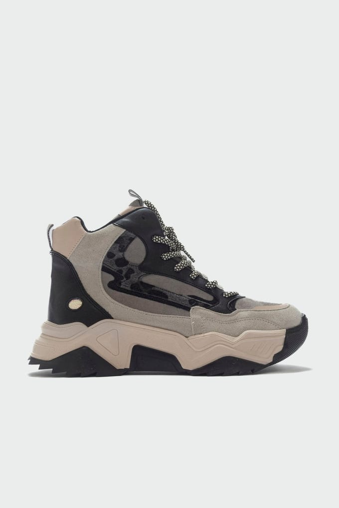 Olivia Sportlaars (Dames)