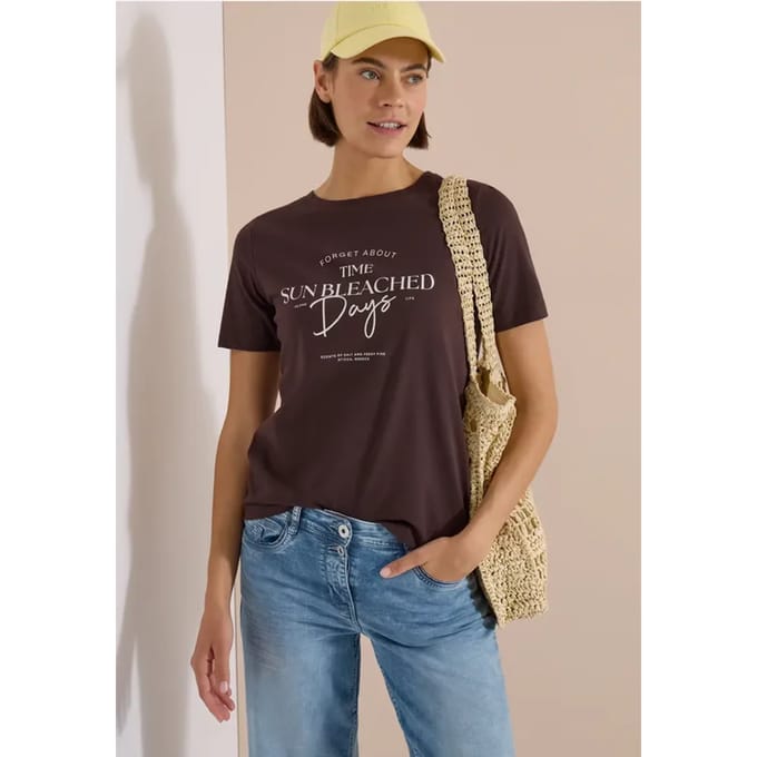 Shirt met boothals en Wording Artwork