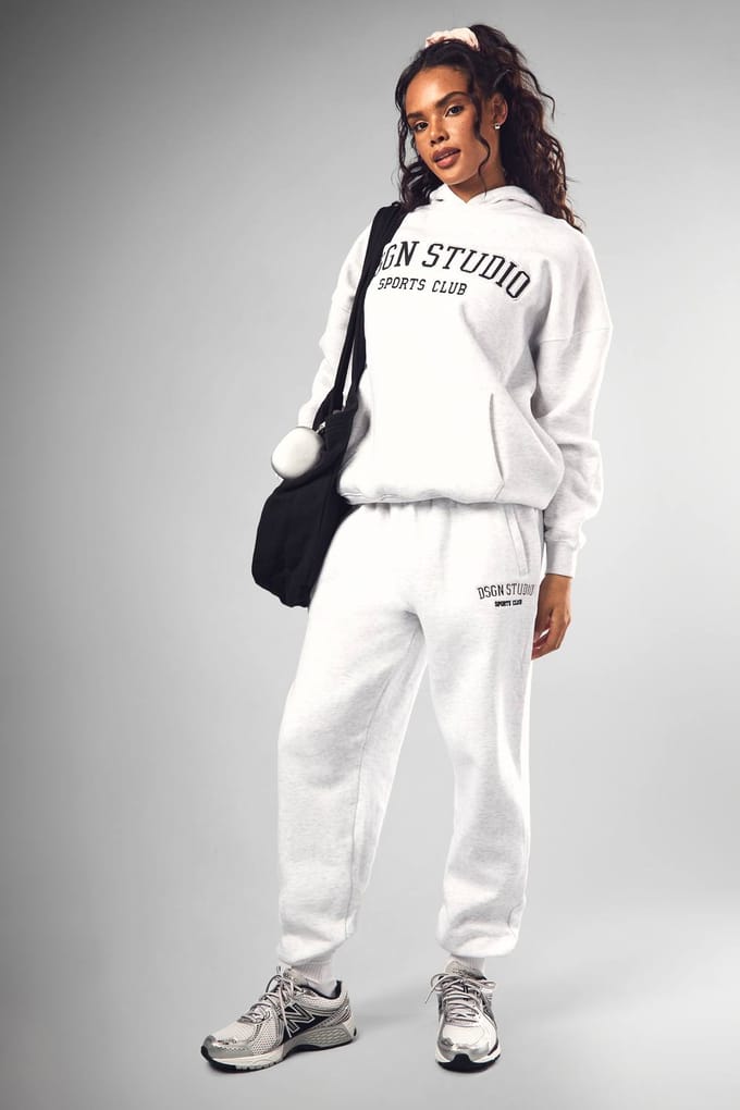 Dames DSGN Studio Applique Oversized Jogger | Asgrijs | Maat: Medium