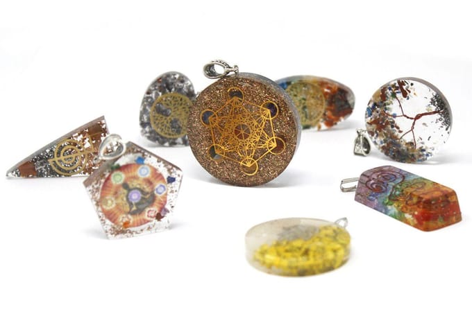 Orgonite Power Hanger Voor Ketting - Regenboog Koper - 5x2x1cm