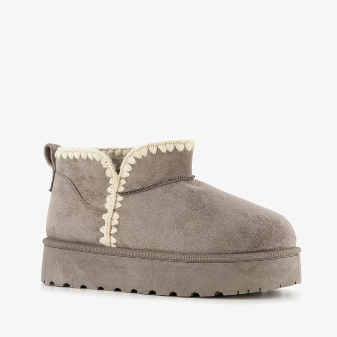 Blue Box lage gevoerde dames boots taupe - Bruin - Maat 41