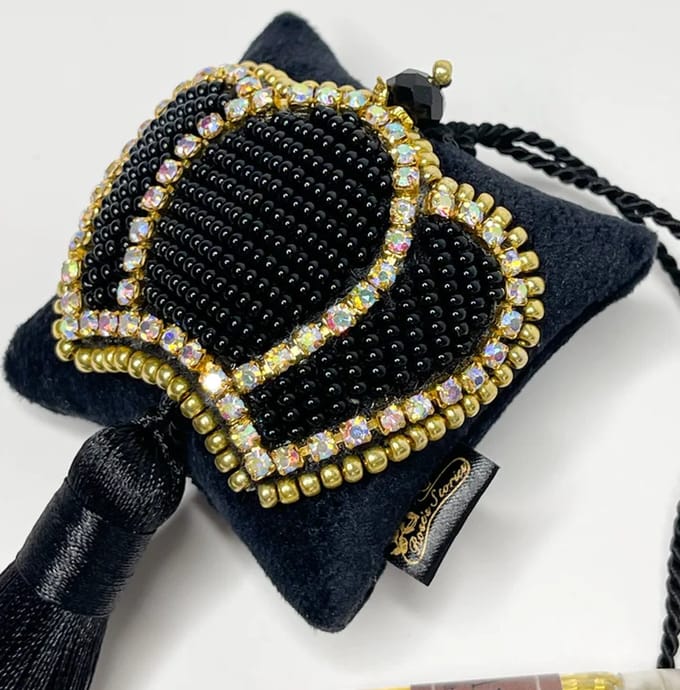 Hanging handmade luxury home closed perfume