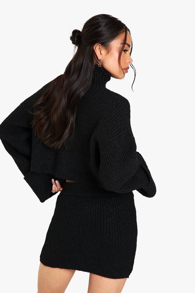 boohoo Dames High Neck Oversized Crop Gebreide Jumper en Micro Mini Rok Set | Black | Maat: Medium