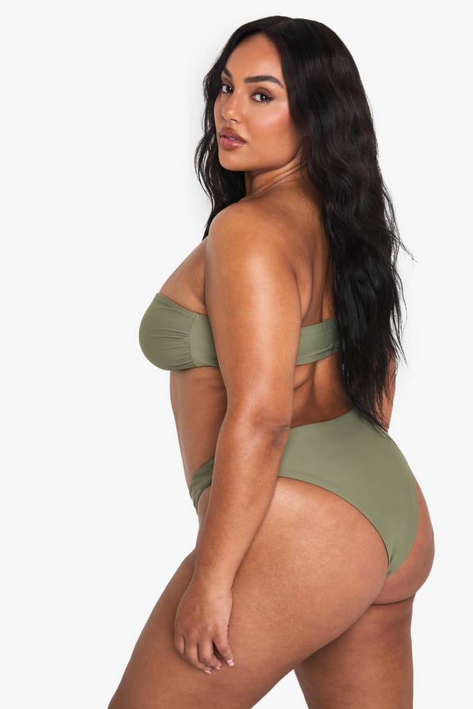 boohoo Dames Plus Swimwear Essentials Bandeau Bikini Top | Kaki | Maat: 44