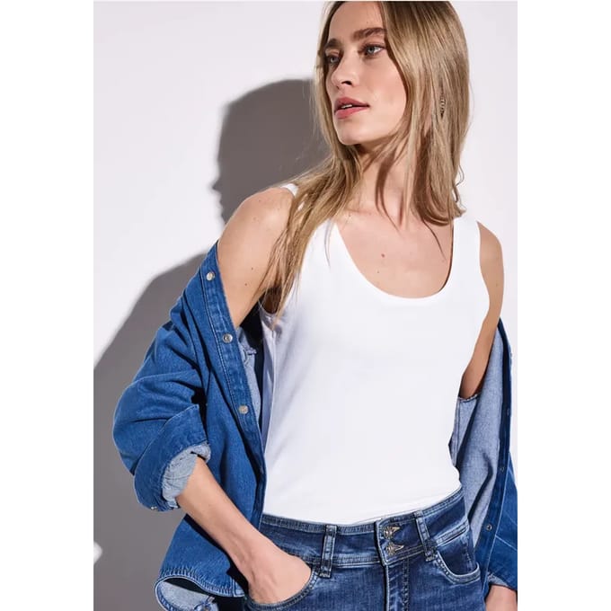 Basic top in effen kleur