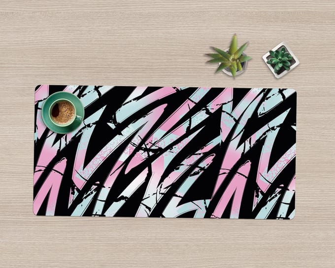 Coloray Bureau Onderlegger - Graffiti-krabbels Bureau Onderlegger Groot - 90 cm x 45 cm - Veelkleurig Bureau Onderlegger - Bureau Onderlegger XXL - Computer Mat - Bureau Pad - Bureau Mat