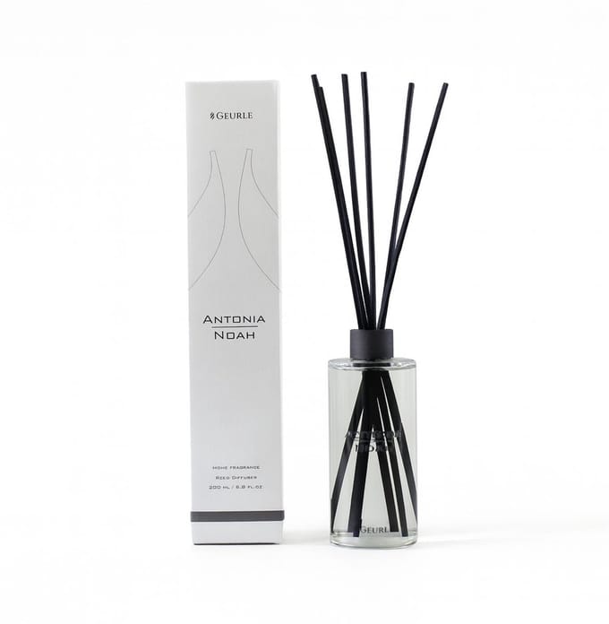 Geurle Geurstokjes Antonia Noah 100ml - Fragrance Sticks - Sandelhout & Musk