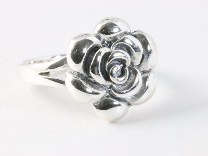 Zilveren ring met roos - maat 18