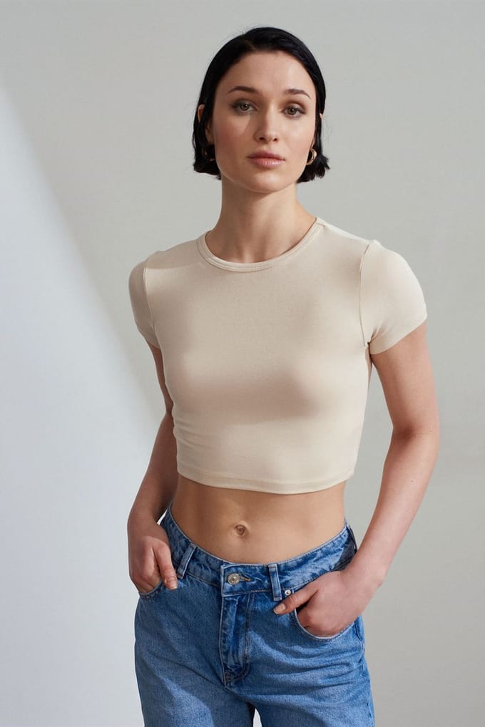 Dames Crop Slim-Fit Crew Neck T-Shirt