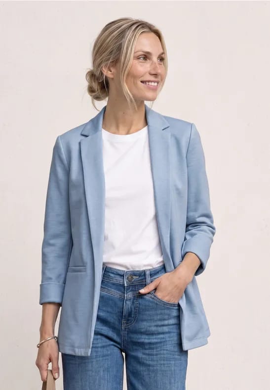 Blazer in een lang en open model