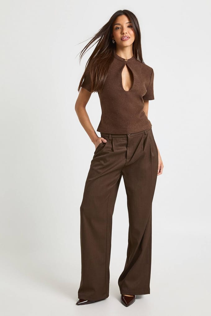 boohoo Dames Wollen Look Keyhole Top met Gouden Knopen | Chocolate | Maat: 8