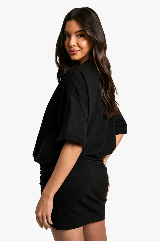 boohoo Dames Gerimpelde T-shirt minijurk | Black | Maat: 8