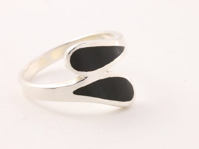 Zilveren ring met onyx - maat 17