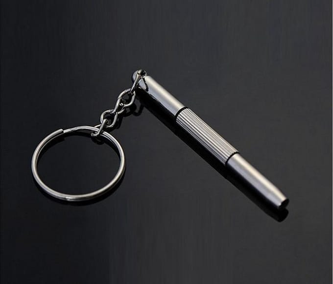 Schroevendraaier sleutelhanger - kruis en platte Schroevendraaier