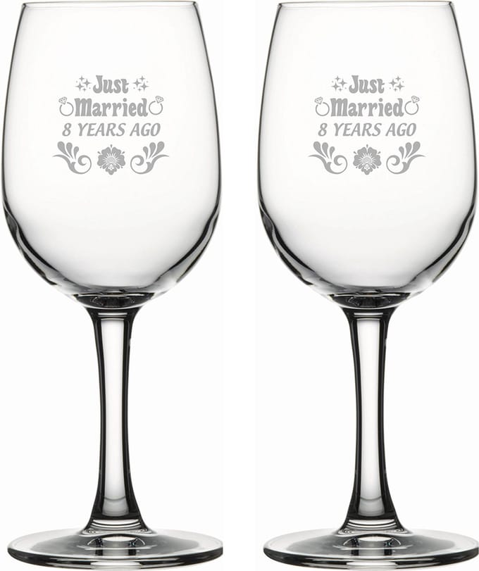 Gegraveerde set witte wijnglazen 26cl Just Married 8 years ago