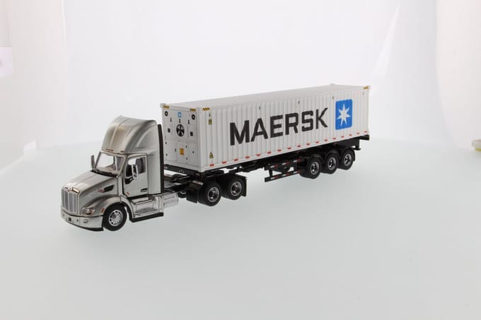Peterbilt Model 579 Trekker - Truck met oplegger 40Ft Koelcontainer Maersk - 1:50 - Diecast Masters