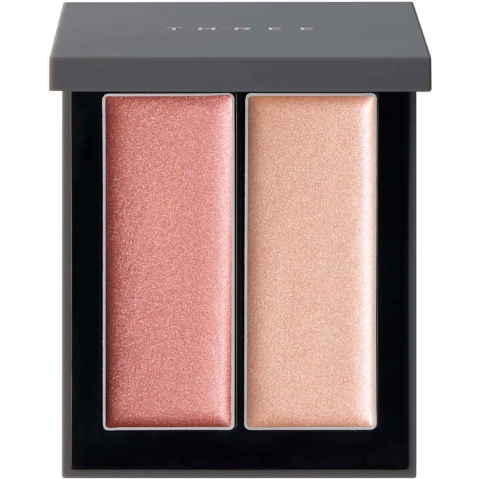 ACRO - THREE Shimmering Glow Duo R 02