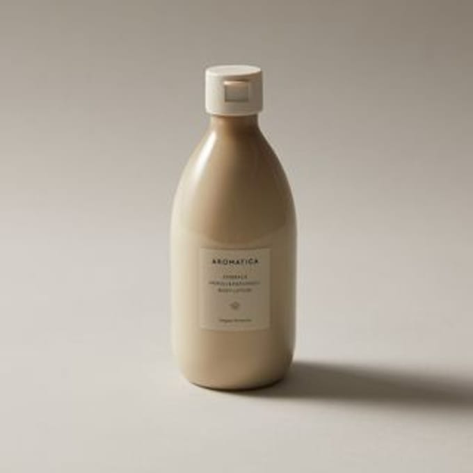 Aromatica, Embrace Body Lotion, Neroli & Patchouli, 10.1 fl oz (300 ml) beige