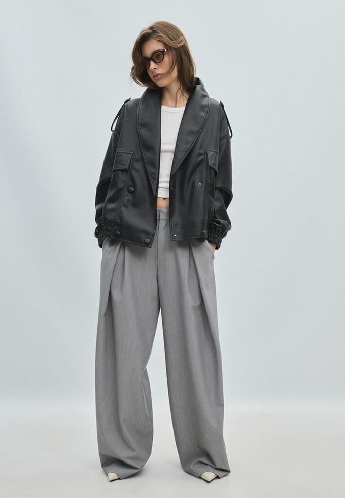 Stradivarius Gewatteerd boxy jack met leereffect  Zwart L