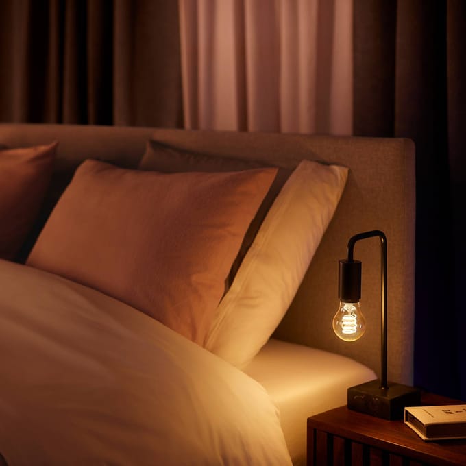 Philips Hue filament standaardlamp A60 - zachtwit licht - 1-pack - E27
