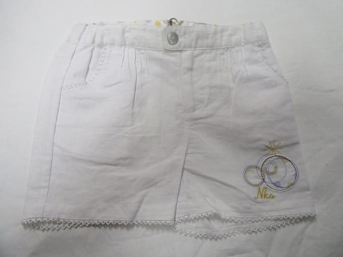 Noukie's - Korte broek - Meisje - Short - Wit - 4 jaar 104