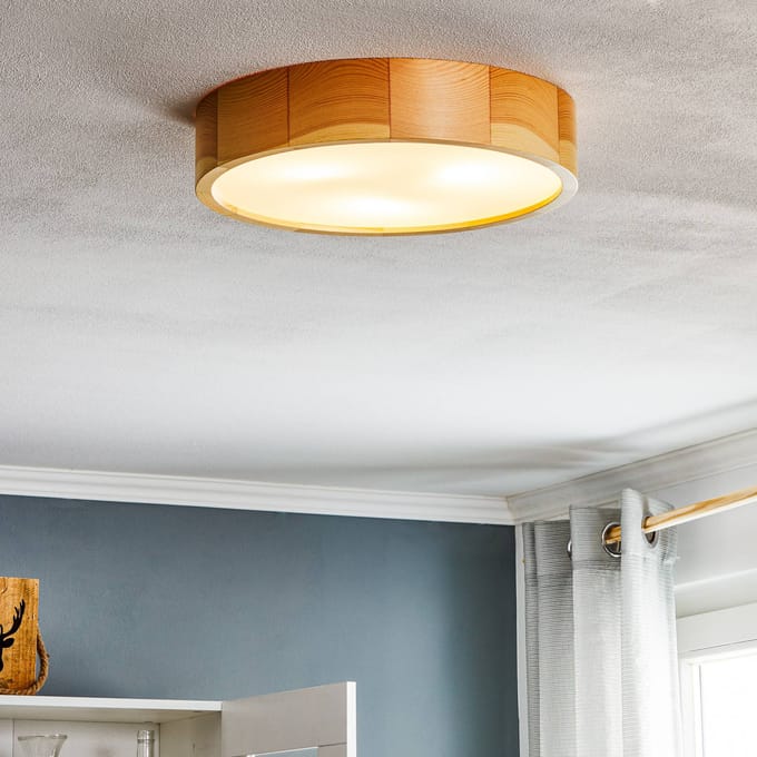 TEMAR LIGHTING Cleo plafondlamp, Ø 37,5cm, 3-lamps, dennenhout, E27