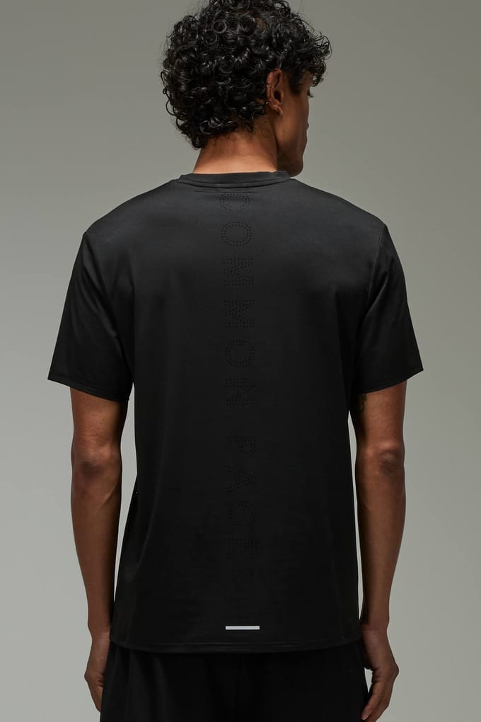 Common Pace Running Perforated Regular Fit T-Shirt | Black | Size Large