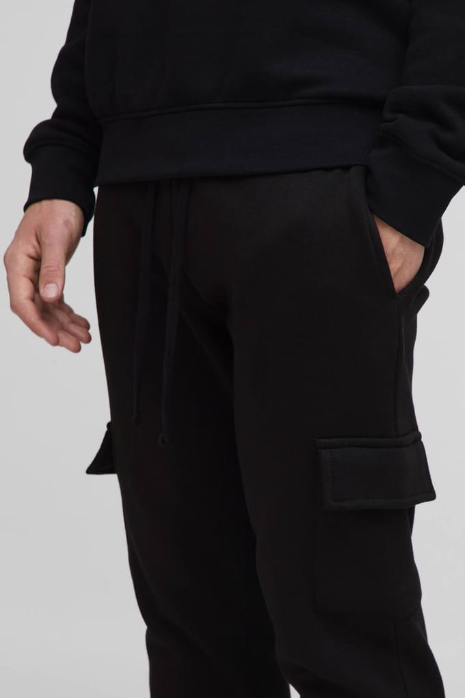 Essential Skinny Fit Cargo Jogger | Black | Size Medium