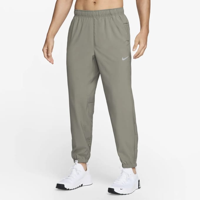 Tapered joggingbroek Nike Form