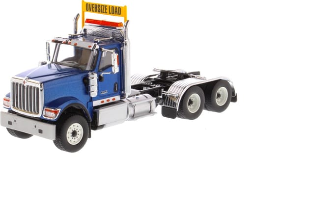International HX520 Truck - Trekker  - 1:50 - Diecast Masters
