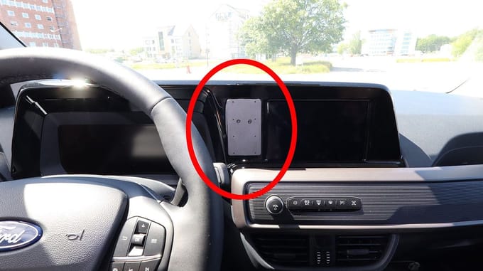 Brodit ProClip houder geschikt voor Ford Transit Courier 2024 - Center mount