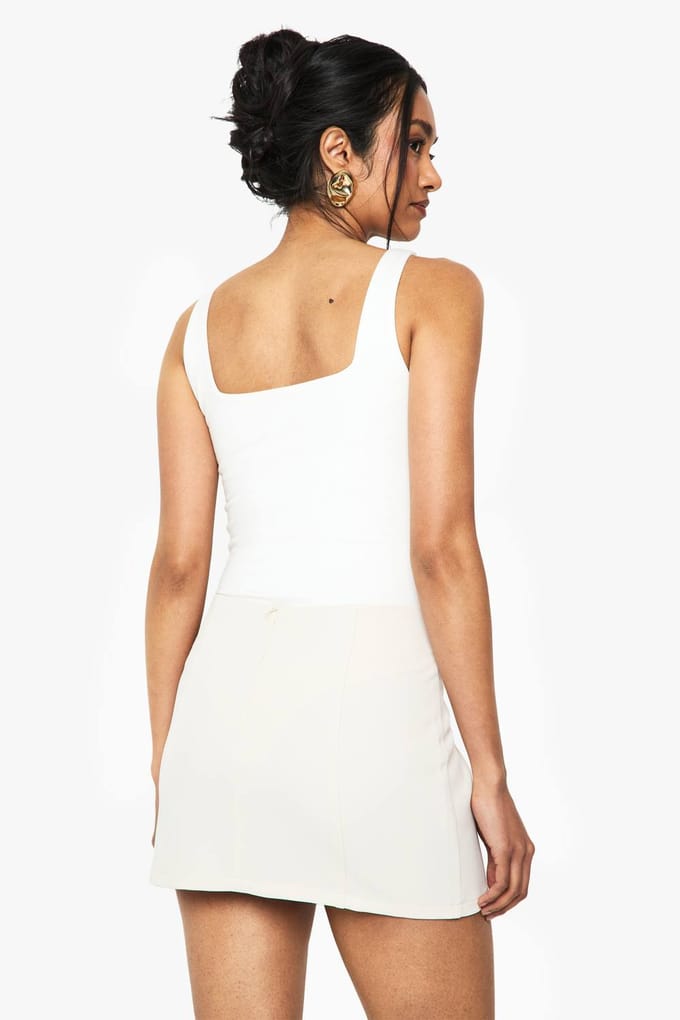 boohoo Dames Gespleten Voor Micro Mini Rok | Creme | Maat: 44