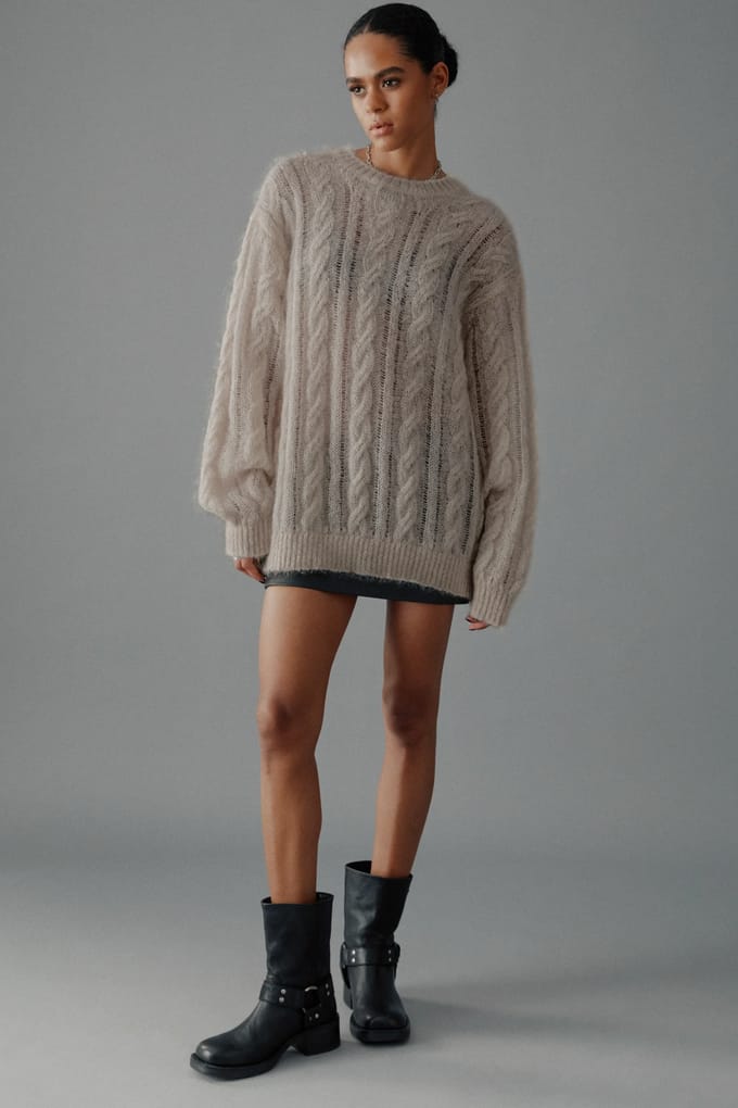 Mikuta The Light Oversized Cable Knitted Sweater Größe: S | Pullover Outlet | Damen