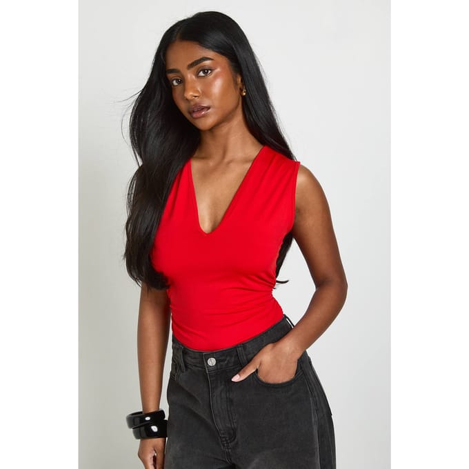boohoo Dames Mat Slinky Gerimpelde Bodysuit Met Diepe Hals | Rood | Maat: 34