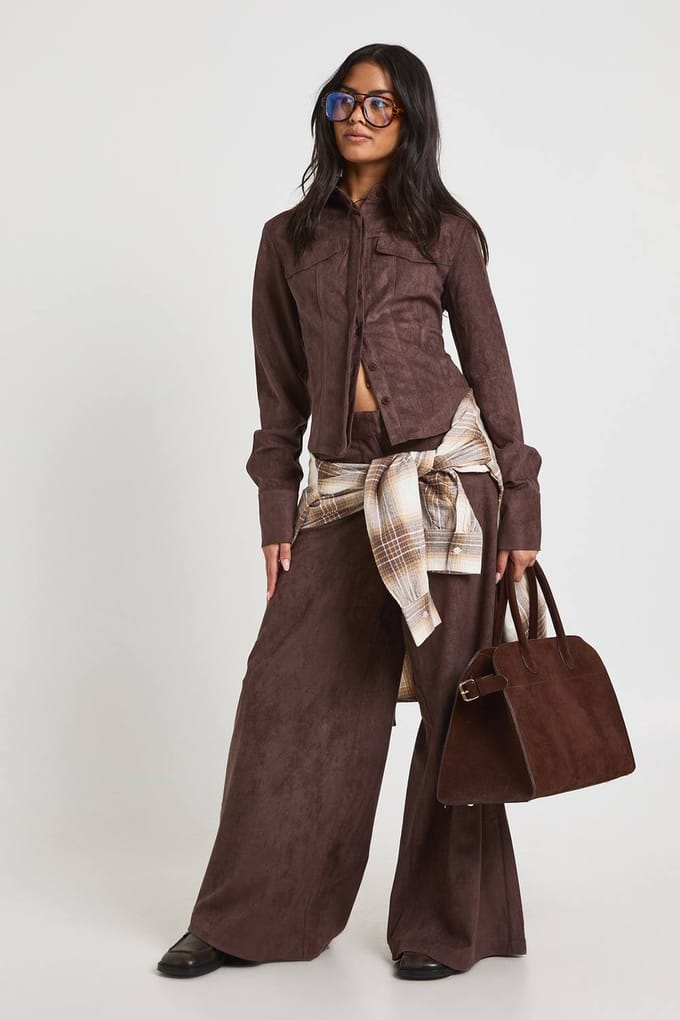boohoo Dames Imitatie Suede Wijde Pijpenbroek | Chocoladebruin | Maat: 36