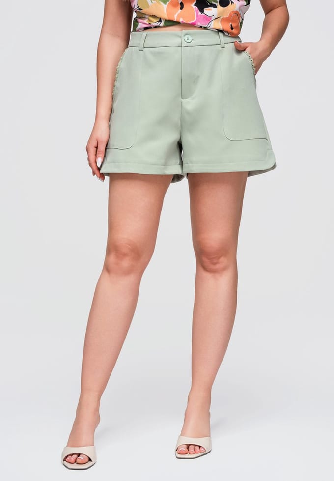 OMBRE Korte broek - Loose Fit - Knopen - Effen Lichtgroen S