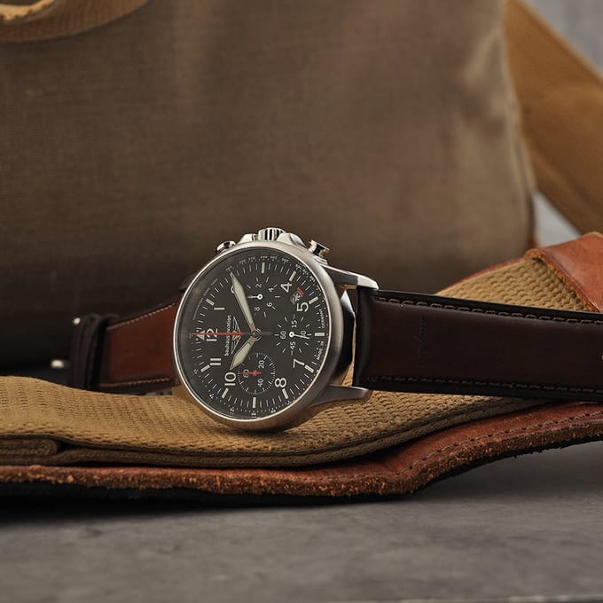 Bauhaus Aviation 2774-2 Aviation Tornado Horloge