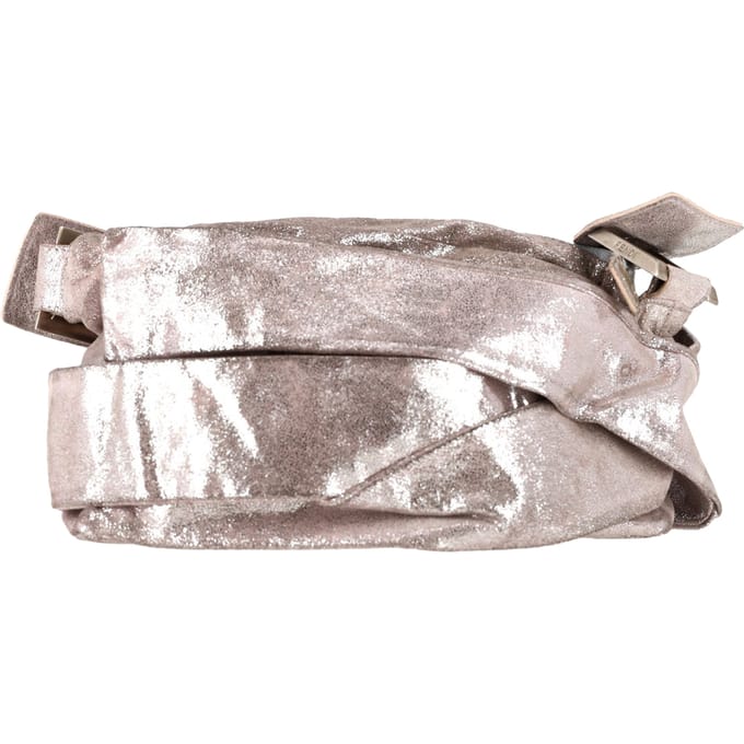 Fendi Schoudertas met Wikkel in Metallic Roze Leer