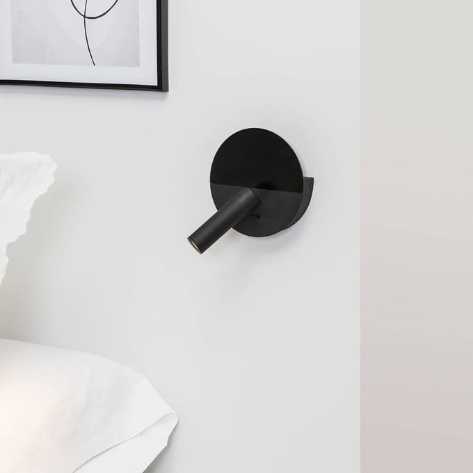 FARO BARCELONA LED wandlamp Duas met USB-laadbus, zwart